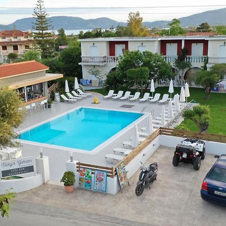 Vicky'S Garden Apartment กาลามากี ภายนอก รูปภาพ